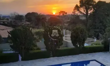 CHÁCARA COM 1600 m² COM QUADRA DE TENIS À VENDA EM ITATIBA - SP