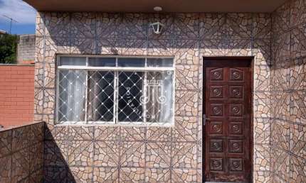CASA SOBRADO À VENDA COM 03 DORMITÓRIOS - JARDIM MARIA DE FÁTIMA EM JUNDIAÍ-SP.