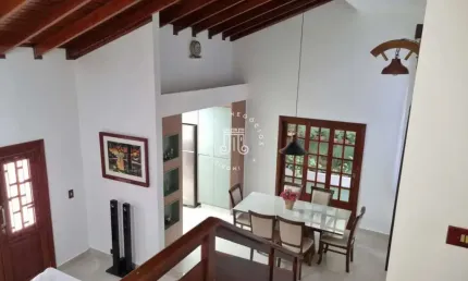 Casa com 3 quartos à venda na Rua Assis Chateaubriand, 365, Jardim do Lago, Jundiaí