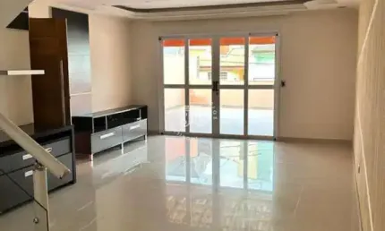 SOBRADO À VENDA NO BAIRRO VILA GALVÃO NA CIDADE DE JUNDIAÍ/SP