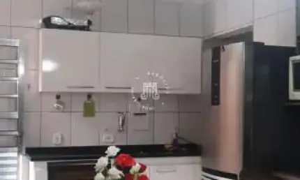 CASA A VENDA COM 3 DORMITÓRIOS NO BAIRRO MEDEIROS - JUNDIAÍ/SP