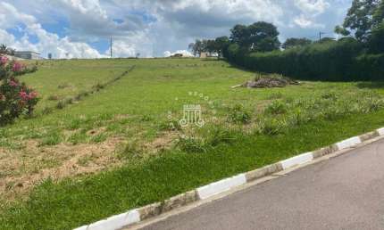 TERRENO À VENDA NO CONDOMINIO SOLAR BANDEIRANTES COM 1.320M² EM PEQUENO ACLIVE - ITUPEVA/SP