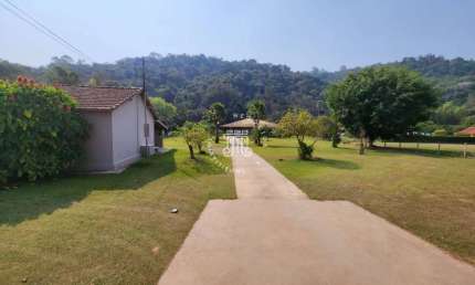 Chácara / sítio com 4 quartos à venda na Avenida Luiz Gobbo, 4972, Santa Clara, Jundiaí
