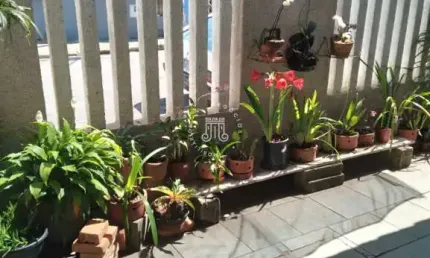 CASA À VENDA COM 2 SUÍTES E 3 DORMITÓRIOS EM JUNDIAÍ