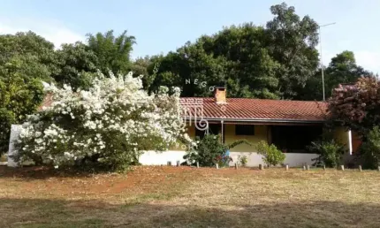 CHÁCARA À VENDA COM TERRENO DE 3000 M² E 268 M² DE ÁREA CONSTRUÍDA - ALTO DA SERRA DO JAPI EM JUNDIAÍ/SP.
