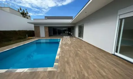 CASA TÉRREA A VENDA COM 3 SUÍTES, 5 BANHEIROS, 4 VAGAS DE GARAGEM COBERTAS - CONDOMINIO VIDA REAL - ITUPEVA/SP