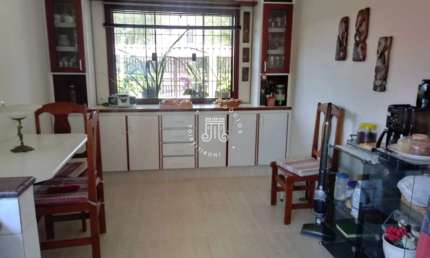 CASA À VENDA COM 3 DORMITÓRIOS SENDO 1 SUÍTE, NO BAIRRO JARDIM SÃO VICENTE, EM JUNDIAÍ/SP
