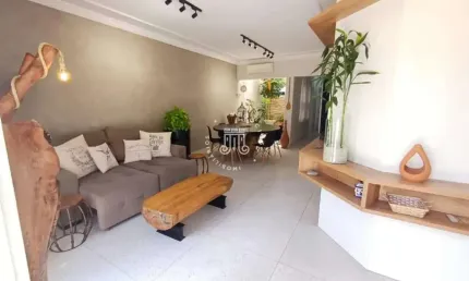 CASA À VENDA NO BAIRRO JARDIM DA FONTE EM JUNDIAÍ/SP.