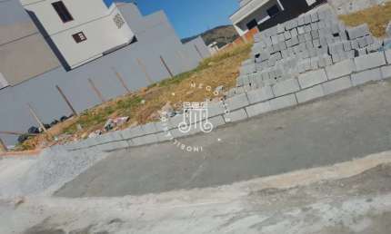 Venda de Terreno de esquina - Padrão no bairro Laranjeiras - área terreno 321,72m2 em Caieiras/SP