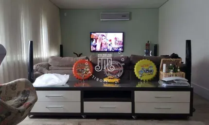 CASA A VENDA NO BAIRRO JARDIM SANTA ADELAIDE EM JUNDIAÍ/SP