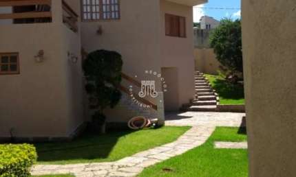 Sobrado à venda com 4 quartos no bairro Jardim da Fonte em Jundiaí/SP