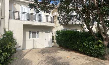 Casa Sobrado à venda no Condomínio Residencial Thina no Bairro Medeiros em Jundiaí/SP