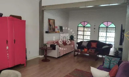 SOBRADO À VENDA COM 03 DORMITORIOS - JARDIM MESSINA - JUNDIAI/SP