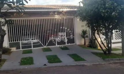 Casa terrea  à venda com 03 quartos - medeiros - jd sarapiranga -jundiaí/sp