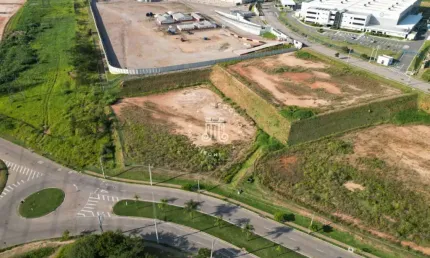 Barracão / Galpão / Depósito à venda na Avenida José Benassi, B2, Loteamento Parque Industrial, Jundiaí