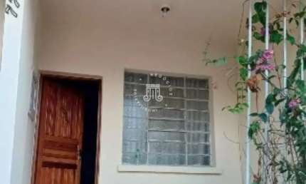 CASA Á VENDA COM 3 QUARTOS - VILA APARECIDA, JUNDIAÍ / SP