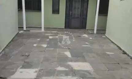 CASA TERREA PARA LOCAÇÃO E VENDA COM 03 QUARTOS NO BAIRRO VIANELO - JUNDIAI/SP