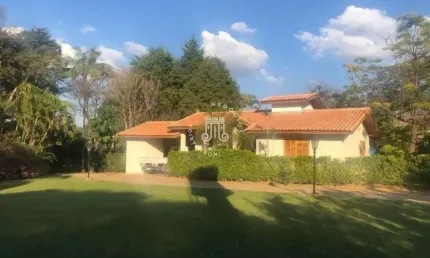 CHÁCARA COM GALPÃO INDUSTRIAL DE 1.200M² E CASA DE 200M² PARA LOCAÇÃO E VENDA NO PINHAL - CABREÚVA - SP