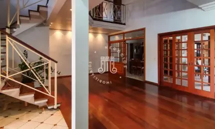 CASA EM CONDOMINIO COM 400m² NO JARDIM NOVO MUNDO - 4 SUÍTES, ÁREA GOURMET, PISCINA