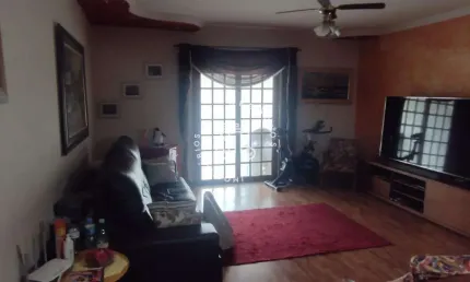 Casa com 3 quartos à venda na Rua Clayr Fernando Gatto, 469, Vila Maringá, Jundiaí