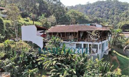 Casa com 5 quartos à venda na Enseada, Ubatuba 