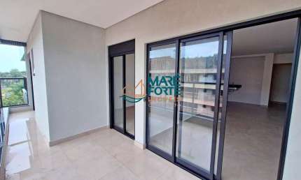 Oportunidade! Apartamento recém entregue com duas suítes a 5 minutos a pé da praia!