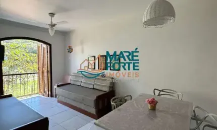 Apartamento amplo e mobiliado com vista livre, apenas 300 metros da orla