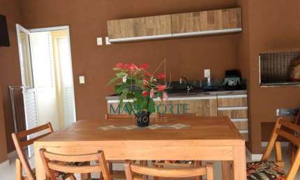 TRIPLEX ACONCHEGANTE A POUCOS METROS DA ORLA DO ITAGUÁ!
