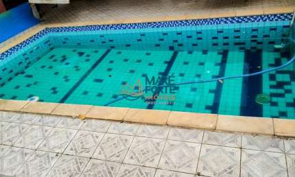 Casa ampla arejada com Piscina e Jardim em Ubatuba SP