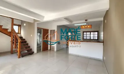 Um Sobrado e Dois Stúdios próximo a Orla no Pereque Açu em Ubatuba SP
