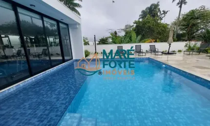 Condomínio de Casas, Estilo arquitetônico: Moderno/ Contemporâneo no itaguá