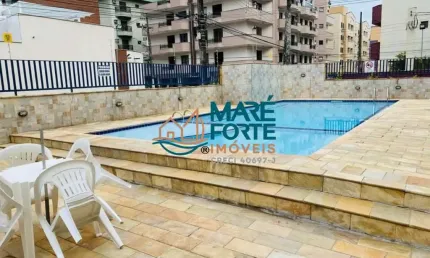 Apartamento amplo e mobiliado apenas 150 metros da Praia