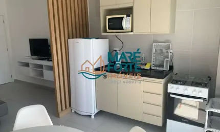 Studio mobiliado com vista livre e condomínio com área de lazer