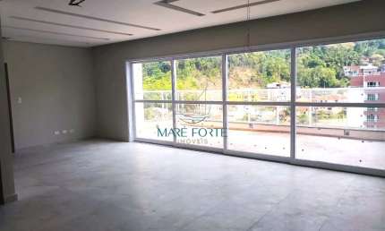 LINDA E AMPLA COBERTURA COM VISTA PARA AS MONTANHAS!!