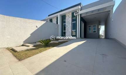 Casa com 3 quartos à venda na Rua Rio Pardo, 206, Iguaçu, Fazenda Rio Grande por R$ 690.000