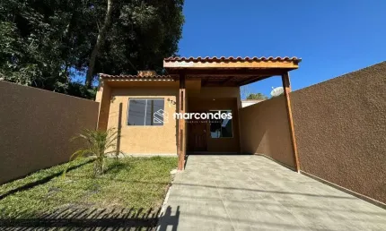 Casa com 3 quartos à venda na Rua Juruviara, 673, Gralha Azul, Fazenda Rio Grande por R$ 360.000