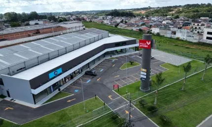Ponto comercial para alugar na Rua Jatobá, 851, Eucaliptos, Fazenda Rio Grande por R$ 8.848