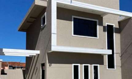 Casa com 3 quartos à venda na Rua Uriel Nogueira dos Santos, 559, Campo de Santana, Curitiba por R$ 499.000