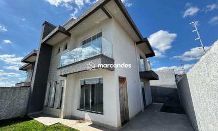 Casa em condomínio fechado com 3 quartos para alugar na Silvano José Baldan, 745, Iguaçu, Fazenda Rio Grande por R$ 4.000