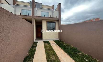 Casa com 3 quartos à venda na Rua Mínero Bittencourt, 62, Campo de Santana, Curitiba por R$ 275.000