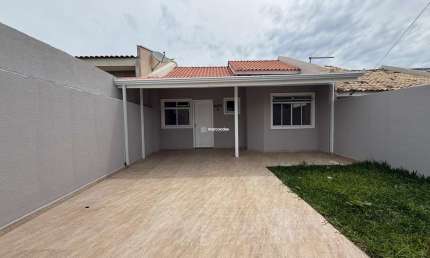 Casa com 3 quartos à venda na Rua Guará, 806, Gralha Azul, Fazenda Rio Grande por R$ 270.000