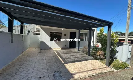 Casa em condomínio fechado com 3 quartos para alugar na Manacá, 85, Eucaliptos, Fazenda Rio Grande por R$ 2.885