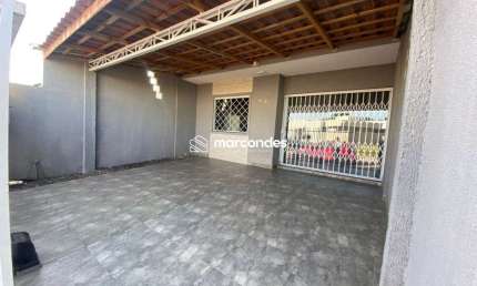 Casa com 2 quartos para alugar na Rua Alcatraz, 1219, Gralha Azul, Fazenda Rio Grande por R$ 2.100