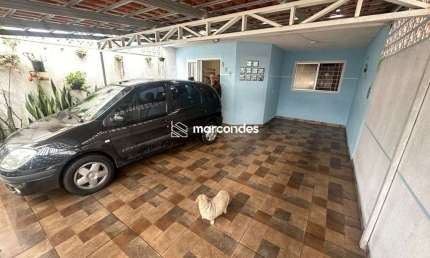 Casa com 3 quartos para alugar na Coruja, 2131, Gralha Azul, Fazenda Rio Grande por R$ 2.600