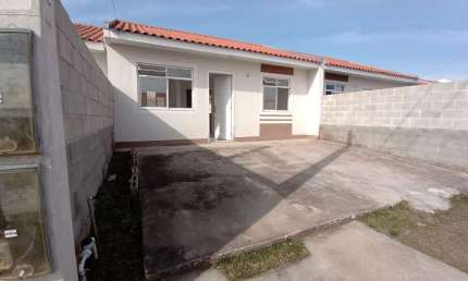 Casa em condomínio fechado com 2 quartos para alugar na Londrina, 234, Estados, Fazenda Rio Grande por R$ 1.235