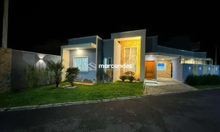 Casa com 3 quartos à venda na Rua São Tomás de Aquino, 106, Santa Terezinha, Fazenda Rio Grande por R$ 1.390.000