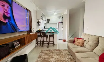 Ótima Casa no Condomínio! 2 Dorms, 1 Vaga, Próximo à Kennedy - R$370.000,00