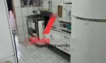 Ótimo condomínio fechado de apartamentos no bairro Vila Sílvia, 2 dorm, 1 vagas.
