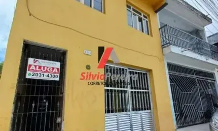 Casa com 2 quartos para alugar no Jardim Fanganiello, São Paulo 