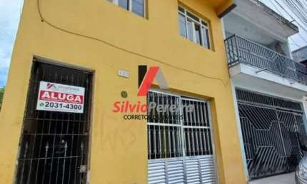 Casa com 2 quartos para alugar no Jardim Fanganiello, São Paulo 